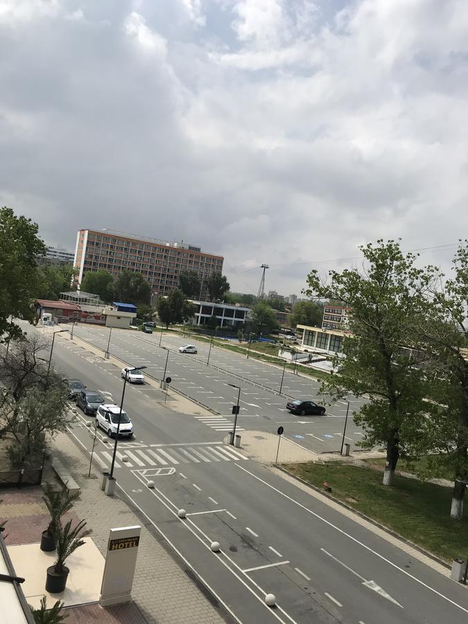 Hotel Golden Palace Mamaia Exterior photo